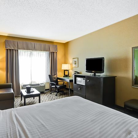 Holiday Inn Express Hotel & Suites Christiansburg By Ihg Kültér fotó