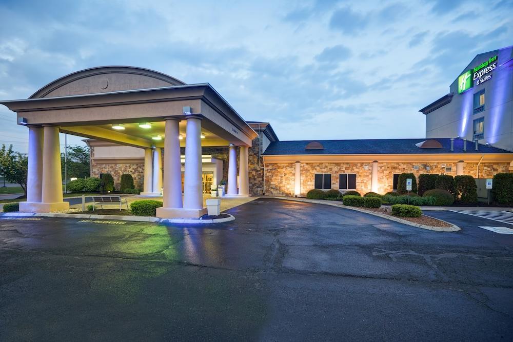 Holiday Inn Express Hotel & Suites Christiansburg By Ihg Kültér fotó